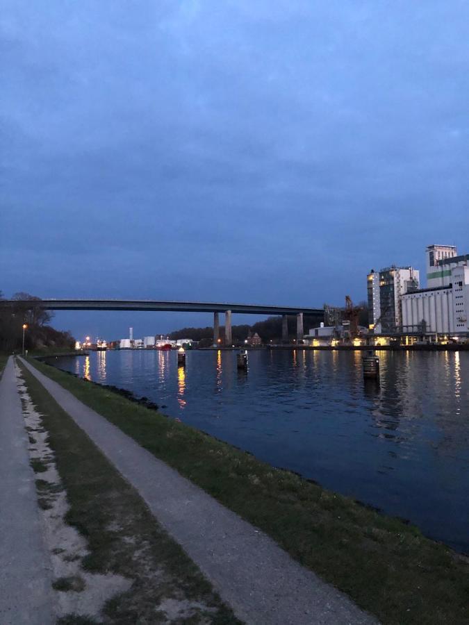 Sunny Side Apartment Kiel Bagian luar foto